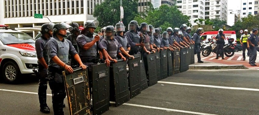 Um terço das prisões de PMs em SP é motivada por homicídio ou lesão corporal