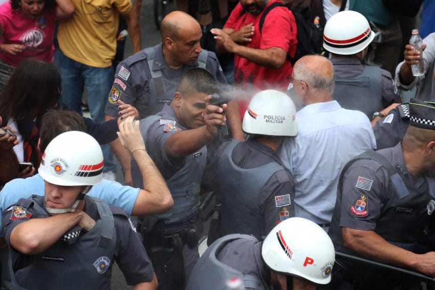 Ninguém dá a mínima para os PMs assassinados (inclusive quem diz defendê-los)