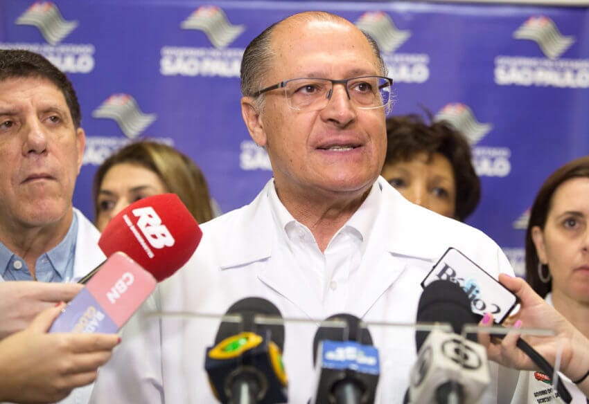 Governo Alckmin vai chamar 20.895 candidatos aprovados em concurso para professor