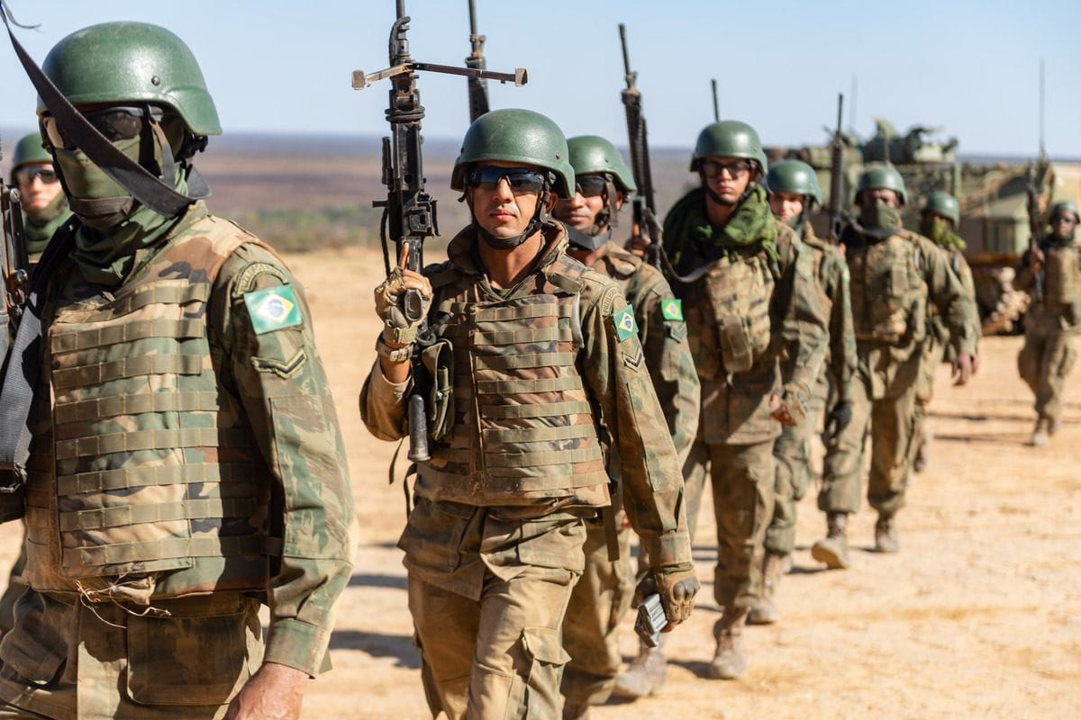 Militares no exterior custam R$ 8 Milhões por mês aos cofres públicos