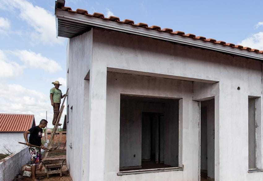 Alckmin reduz em 55% unidades entregues pela CDHU