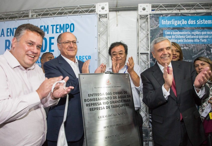 Sabesp se nega a informar o quanto recebe com conta de água