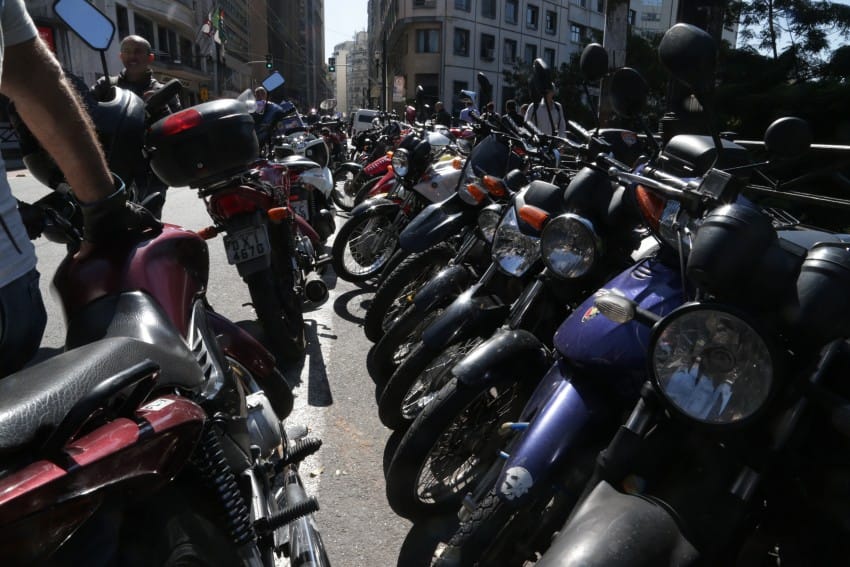 Ladrões roubam 133 motocicletas por dia em São Paulo