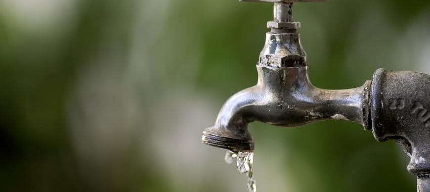 Reclamações por falta de água aumentam 57% na Grande SP