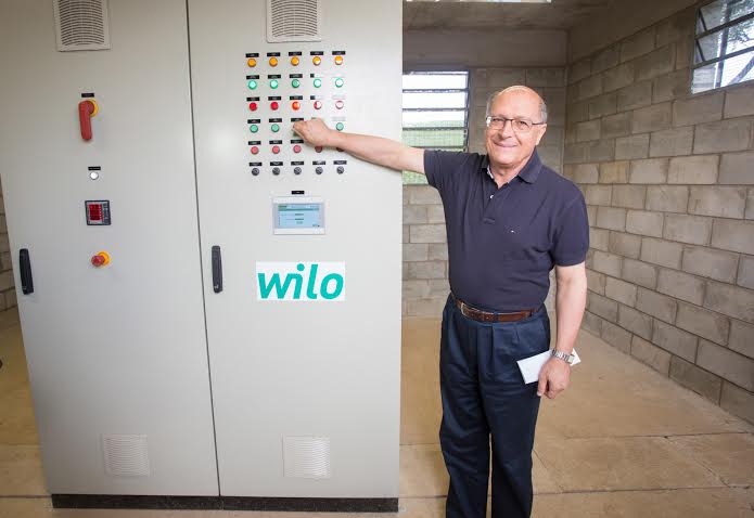 Sabesp desperdiça mais que triplo do volume economizado com bônus