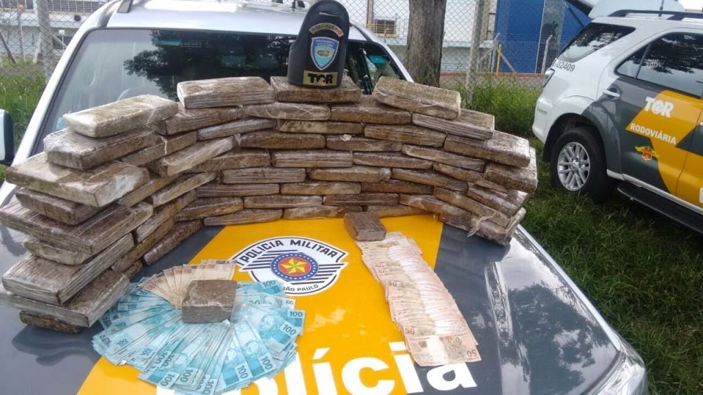 Droga apreendida pela PM Rodoviária de SP