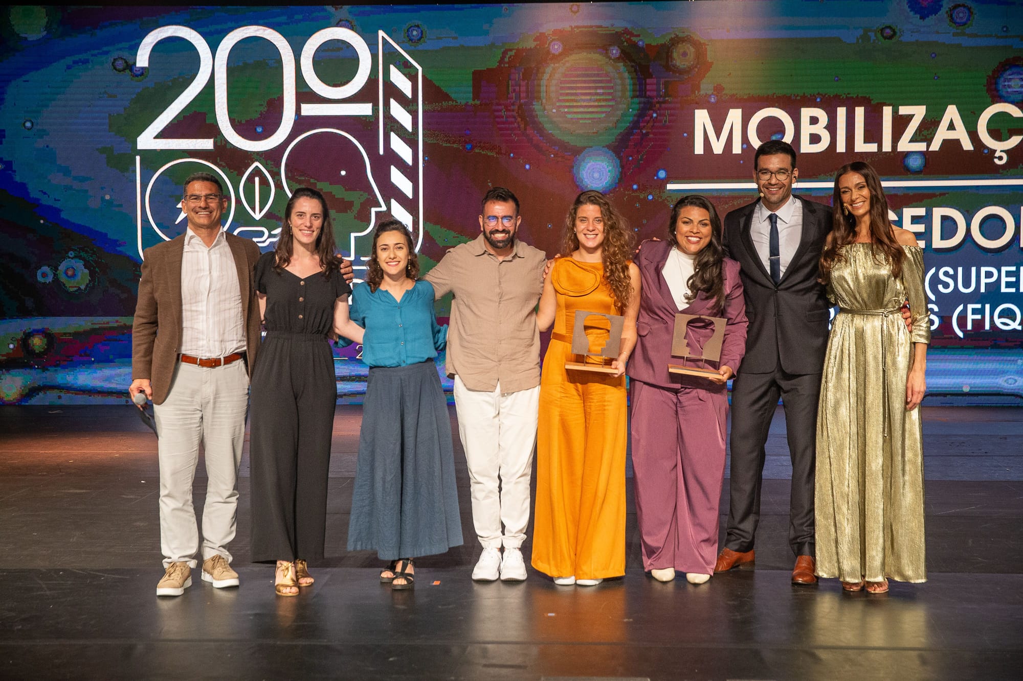 Fiquem Sabendo recebe o Prêmio Empreendedor Social do Ano na categoria “Mobilização”